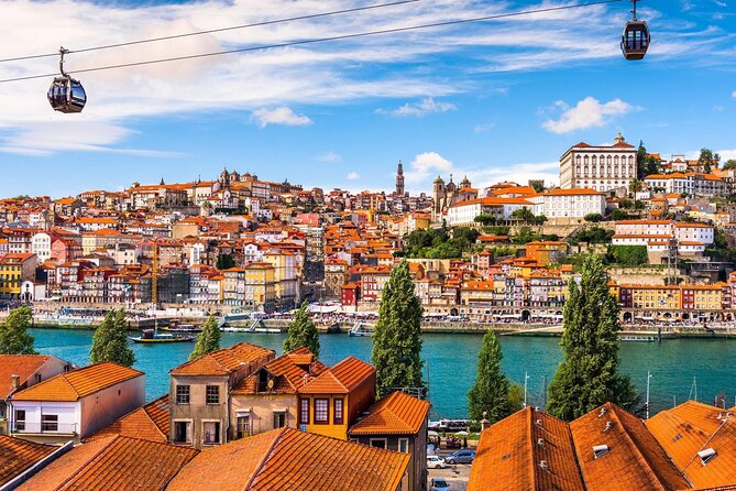 Departure Transfer From Porto to Porto Airport OPO in Private Car/Van - Booking Process