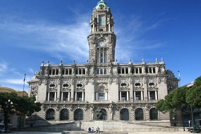 Departure Transfer From Porto to Porto Airport OPO in Private Car/Van - Additional Information