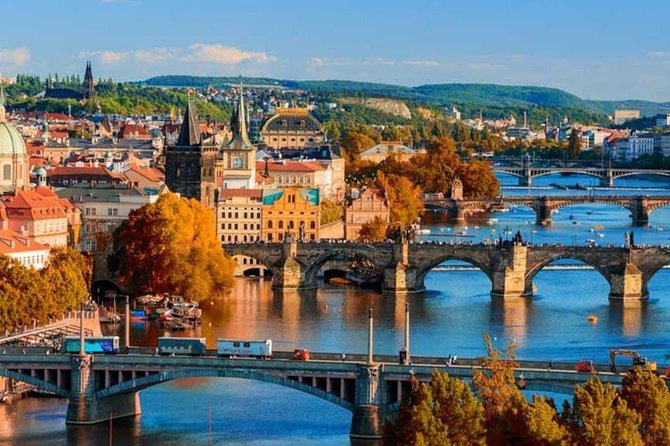 Departure Transfer: Prague to Prague Airport PRG by Luxury Van - Frequently Asked Questions