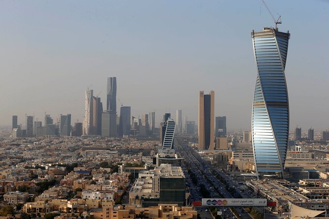 Departure Transfer: Riyadh to Riyadh Airport RUH by Business Car - Pickup Information