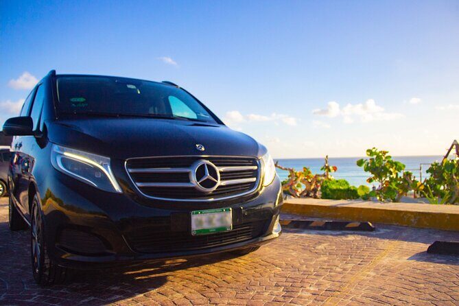 Departures in Mercedes Benz from Puerto Aventuras to Cancun Airport - Introduction