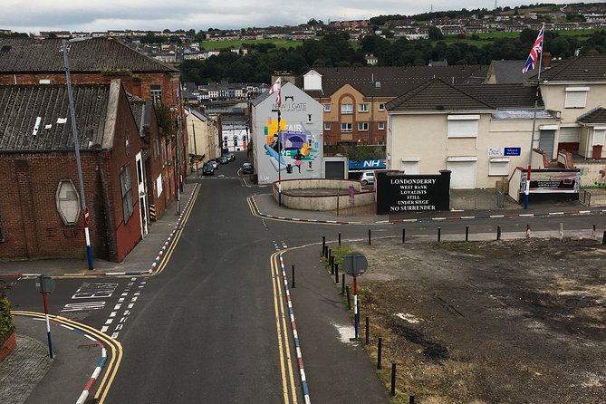 Derrie Danders: Highlights of the Walled City a Self-Guided Audio Tour - The Sum Up
