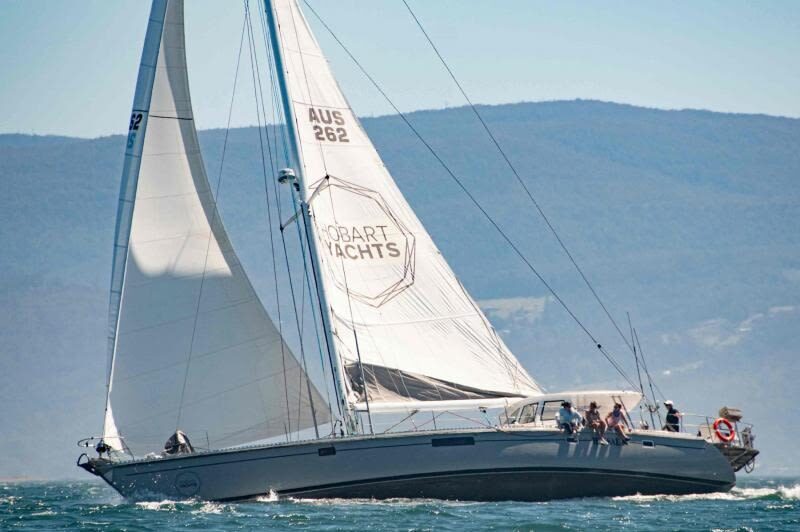 Derwent River Charter in Hobart - Choosing the right departure time