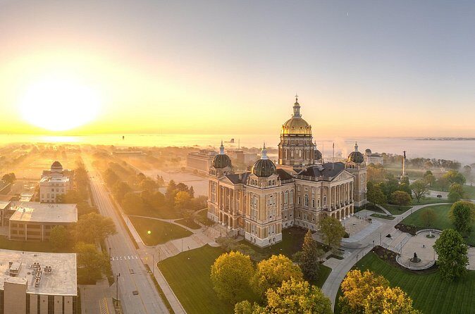 Des Moines Art Walk Experience - Practical Details and Considerations