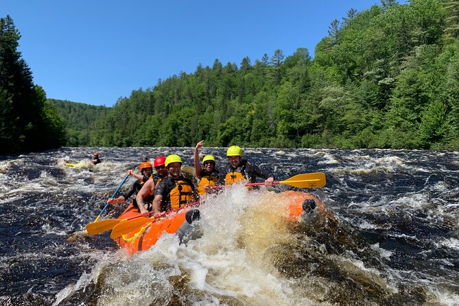 Descent of the Jacques-Cartier River - Wildlife and Scenic Views