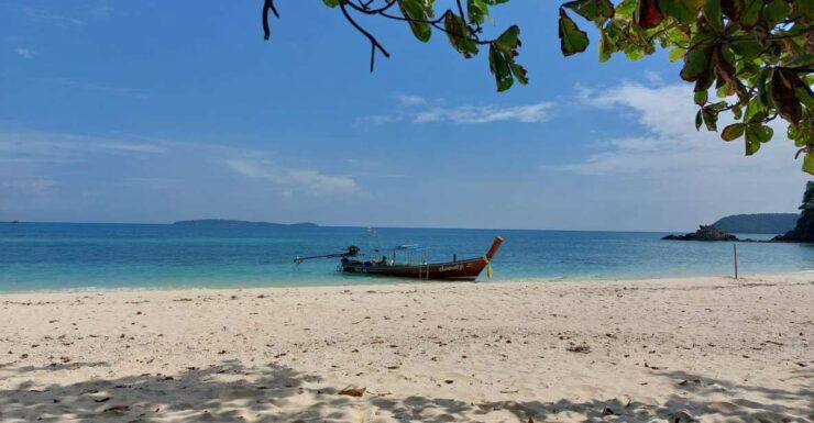 Desert Bon Island Tour on Longtail Boat With Lunch - Activity Details