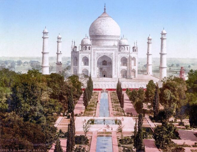 Desert & Lakes: 6-Day Golden Triangle, Jodhpur & Udaipur - Day 1: Arrival in Delhi