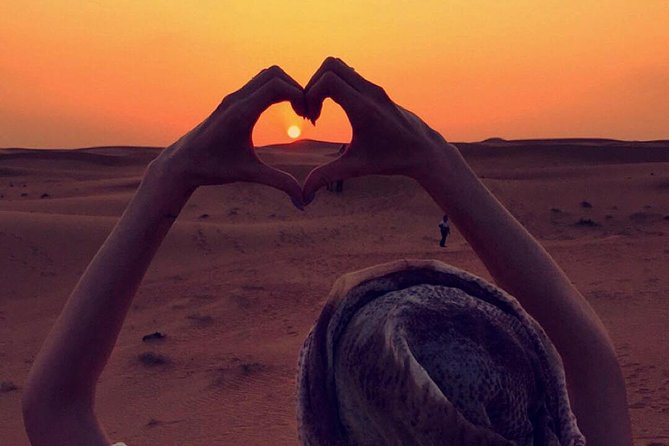 Desert Safari 4X4 Experience From Dubai - Pricing and Booking