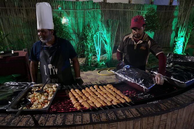 Desert Safari 4X4 Pickup & Drop With BBQ Dinner & Live Shows - What to Expect