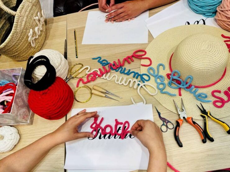 Design and Craft a Raffia Bag in Barcelona - Workshop Overview