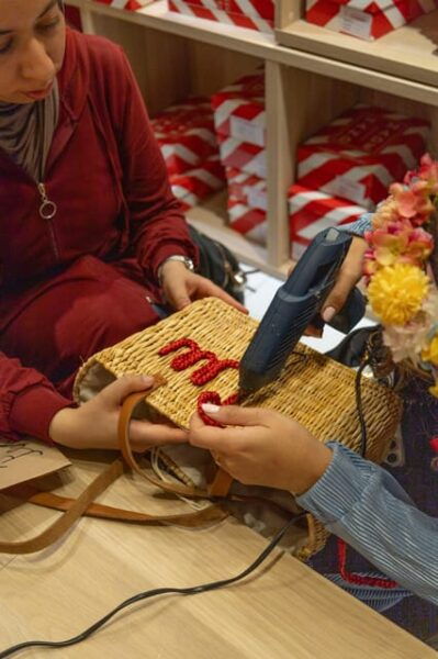 Design and Craft a Raffia Bag in Puerto Plata - Sustainable Craftsmanship