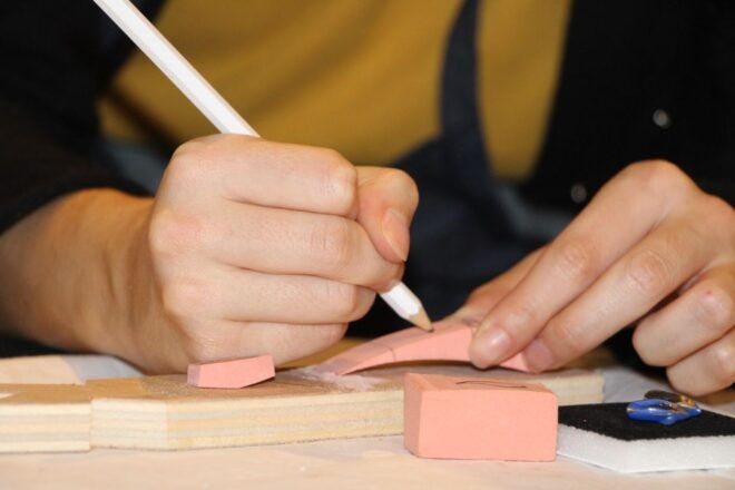 Design Luxury Jewelry in Le Marais, in the Heart of Paris! - Connect With Locals: Share and Explore Luxury Jewelry