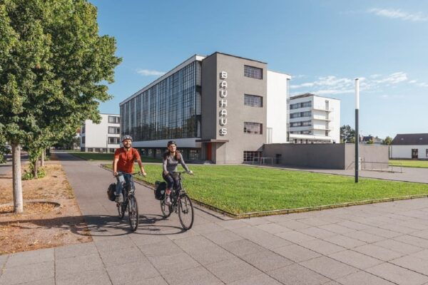 Dessau: Bicycle Tour Bauhaus – Junkers – Garden Realm - Tour Logistics