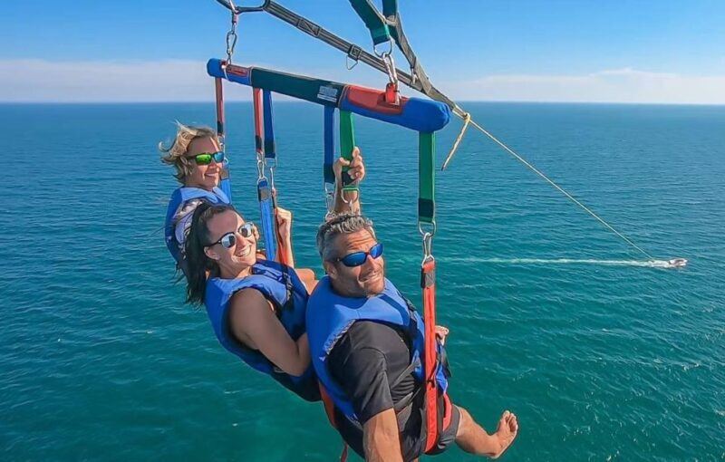 Destin: Parasailing Flight Above the Gulf of Mexico - An Honest Look at This Destin Parasailing Experience