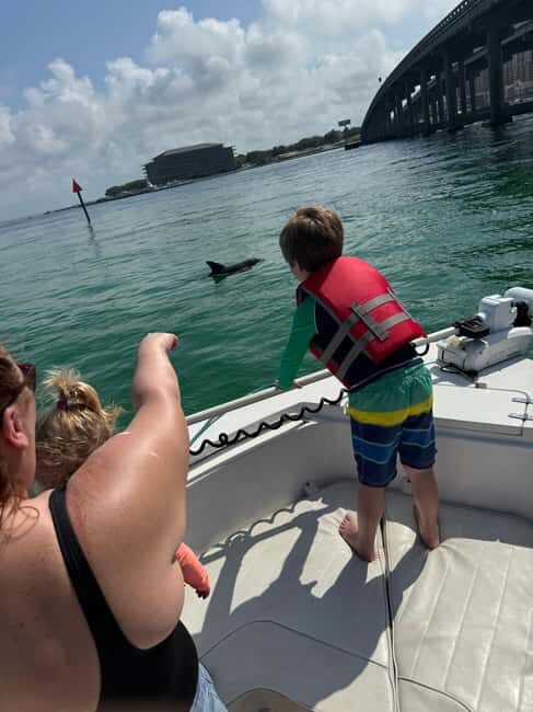 Destin: Private Morning Dolphin Cruise - FAQ  