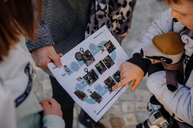Detective Trail Innsbruck: 2.5 Hours of Puzzle Fun for Families - Family-Friendly Adventure