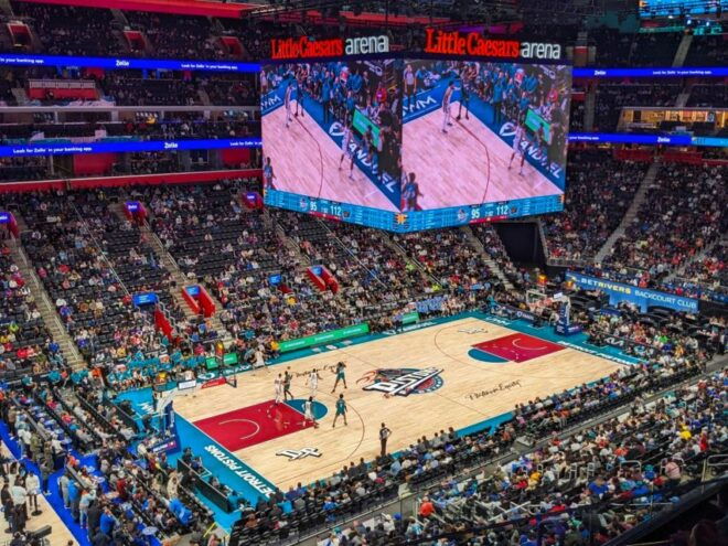 Detroit: Detroit Pistons Basketball Game Ticket - Inclusions