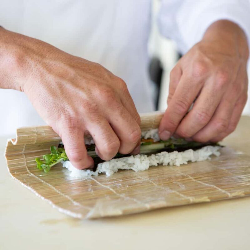Detroit: Fun Sushi-Making Class with Local Chef - Good To Know