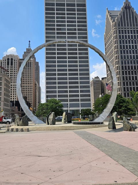 Detroit: Walking Tour of the Citys Historical Highlights - Good To Know