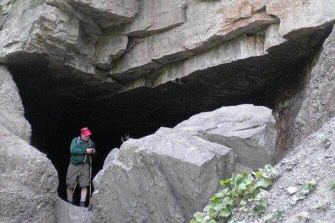 Devil's Hole to Whirlpool Loop Adventure Hike - Good To Know