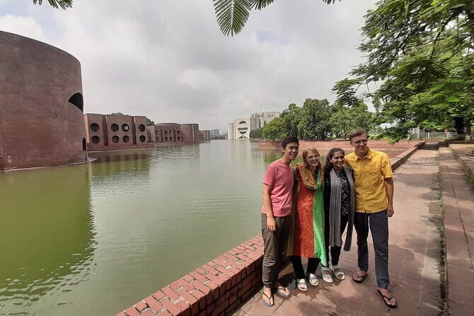 Dhaka Private Airport Transfer  24/7 Pickup & Drop-Off - An In-Depth Look at the Dhaka Private Airport Transfer