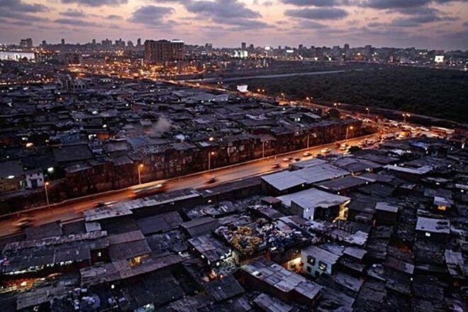 Dharavi Slum Tour - About Dharavi