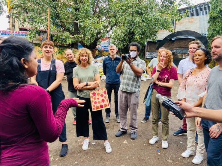 Dharavi Slum Tour by 1st Female Tour Guide of Slum - Description of Dharavi and the Tour