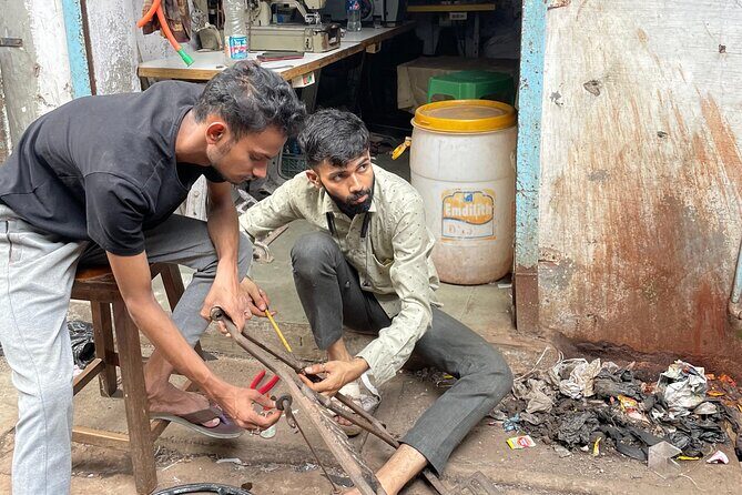 Dharavi Slum Tour in Mumbai: Untold Stories with Local Guide - The Guide: Dhiraj and Others