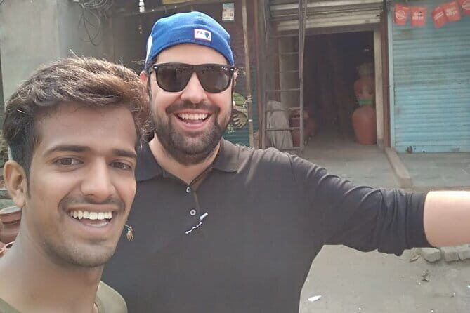 Dharavi Slum Walking Experience Tour in Mumbai - A Deep Dive into the Dharavi Slum Walking Tour