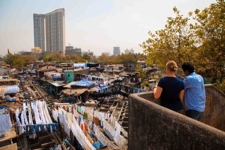Dharavi Tour Including Car Transfer - Exploring the Streets of Dharavi