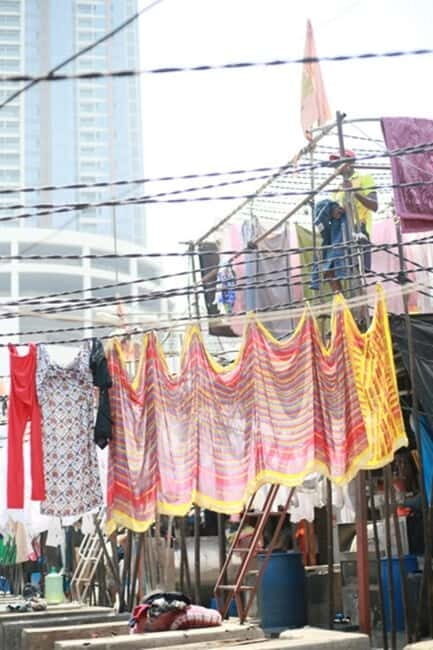Dhobi Ghat Laundry and Dharavi Slum Tour with Local Train - Final Thoughts