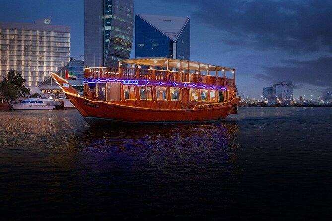Dhow Cruise Dinner in Creek With Transfer - Dining Experience and Menu