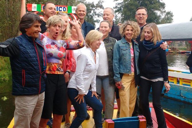 Dia completo PRIVADO, Frida Kahlo, Coyoacán, Xochimilco y Murales de la UNAM. - A Deep Dive into the Experience