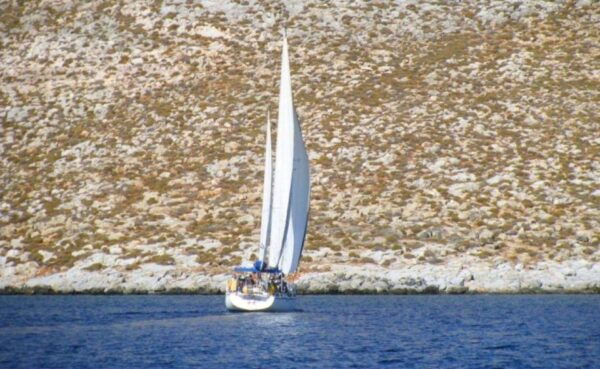 Dia Island: Private Full Day Sailing Cruise - Cancellation Policy and Directions