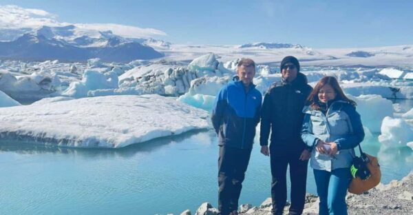 Diamond Beach & Jökulsárlón Glacier Exclusive Day Tour - Reserve and Pay Options