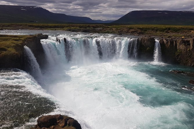 Diamond Circle, Waterfalls and Amazing Landscapes From Akureyri - Witness the Amazing Landscapes