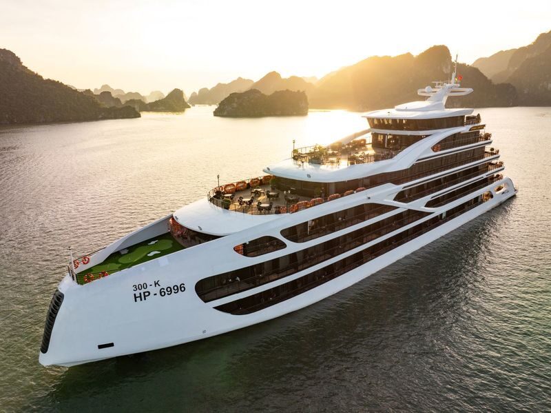 Diana 2D1N Cruise: Ha Long Bay & Lan Ha Bay Tour - Who will get the most from this cruise