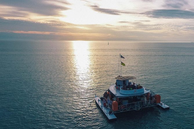 Dickson Dragon Amazing Sunset Cruise - Group Size Limitation