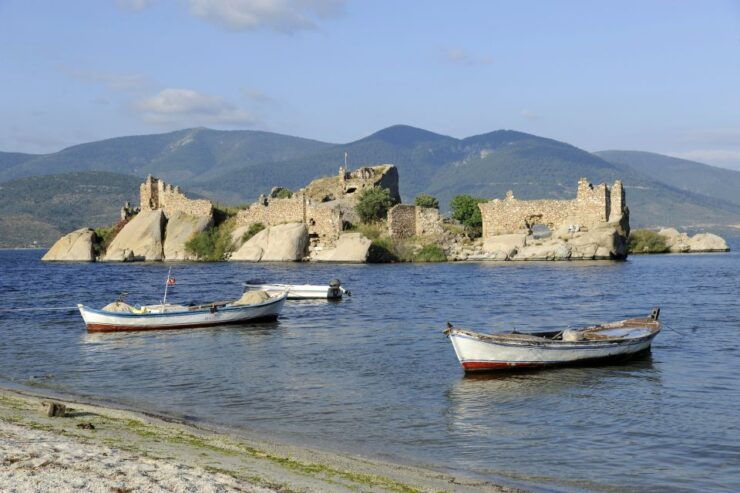 Didim/Altinkum: Full-Day Bafa Lake Guided Tour W/Breakfast - Tour Duration and Languages