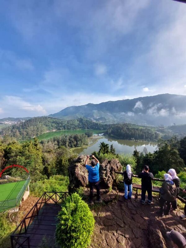 Dieng Plateau Sikunir Golden sunrise trip with guide - Good To Know