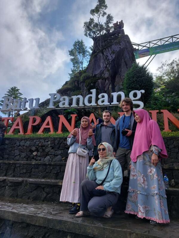 Dieng Plateau Sikunir Golden sunrise trip with guide - The Sum Up: Why This Tour Is a Great Choice