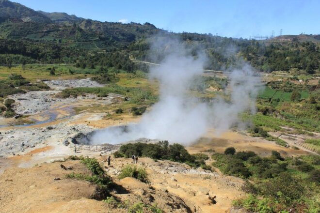 Dieng: Sikunir Golden Sunrise and Dieng Plateau Tour - Tour Highlights Overview