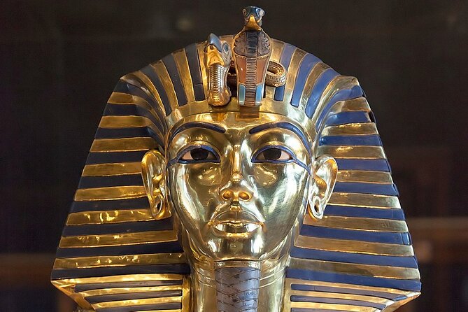 Different Cultures in One Tour Egyptian Museum Old Cairo & Bazaar - Shopping Opportunities