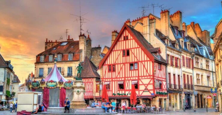 Dijon: Express Walk With a Local in 60 Minutes - Key Points