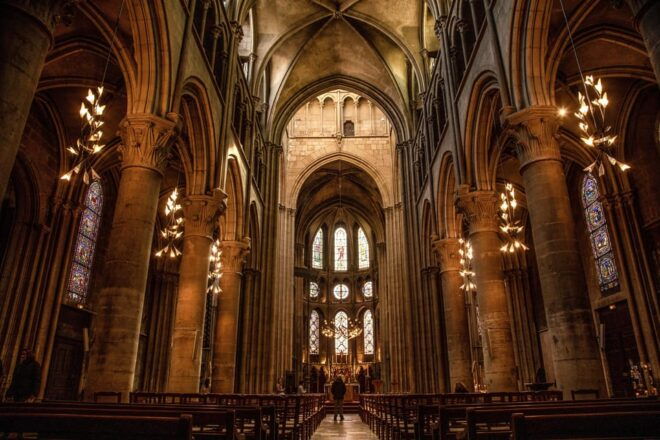 Dijon Historical City Center Private Walking Tour - Local Delicacies