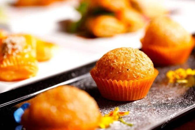 Din Tai Fung Dinner and VIP Class River Cruise Experience in Shanghai - Exploring Shanghai’s Nighttime Charm