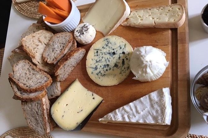 Dine With a Bordeaux Local in a Chartrons / Jardin Public Home - The Sum Up