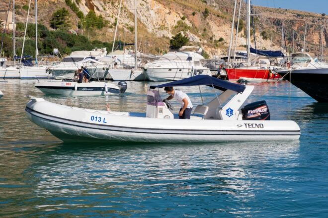 Dinghy Shared Tour in the Zingaro Reserve From Castellammare - Tour Highlights