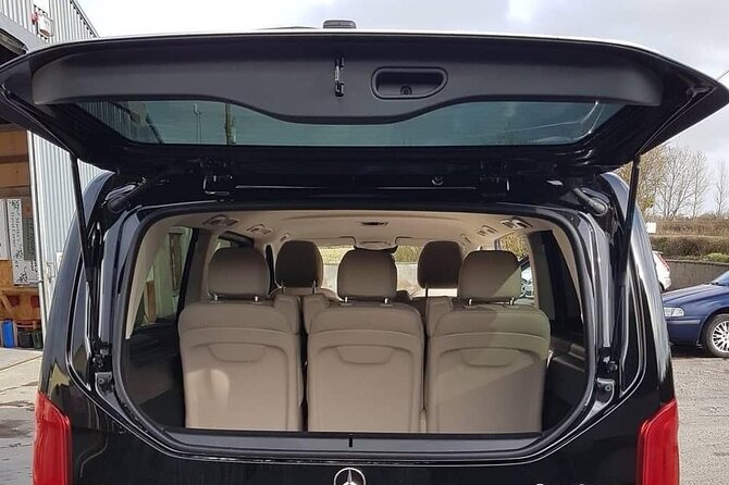 Dingle County Kerry To Dublin Private Chauffeur Transfer - Accessibility Information