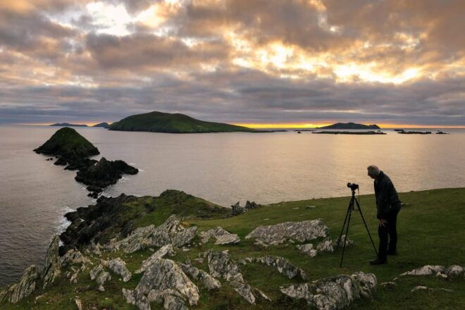 Dingle: Slea Head Sunset & Magic Hours Photo Tour - Coumeenoole Strand: Picturesque Perfection